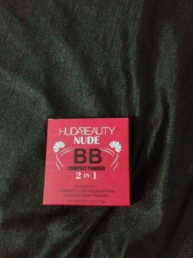 HUDA Beauty BB Compact Powder 2 In 1