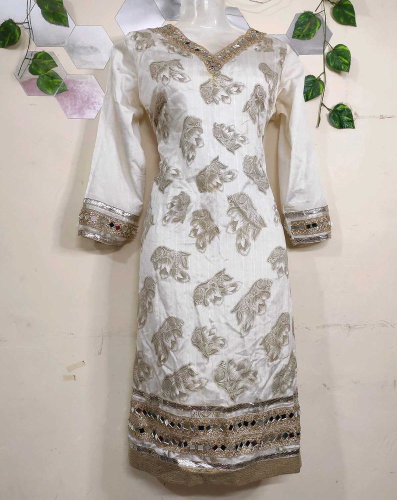 🤍 Pretty White Printed Kurta