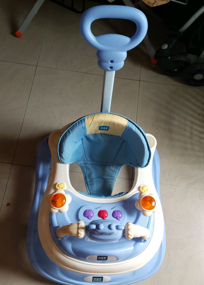 MeeMee Baby Walker