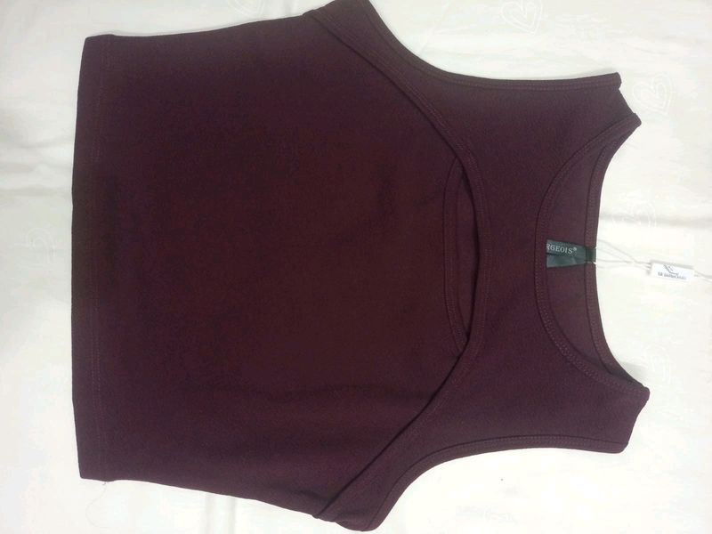 Burgundy Tank Top With Cut