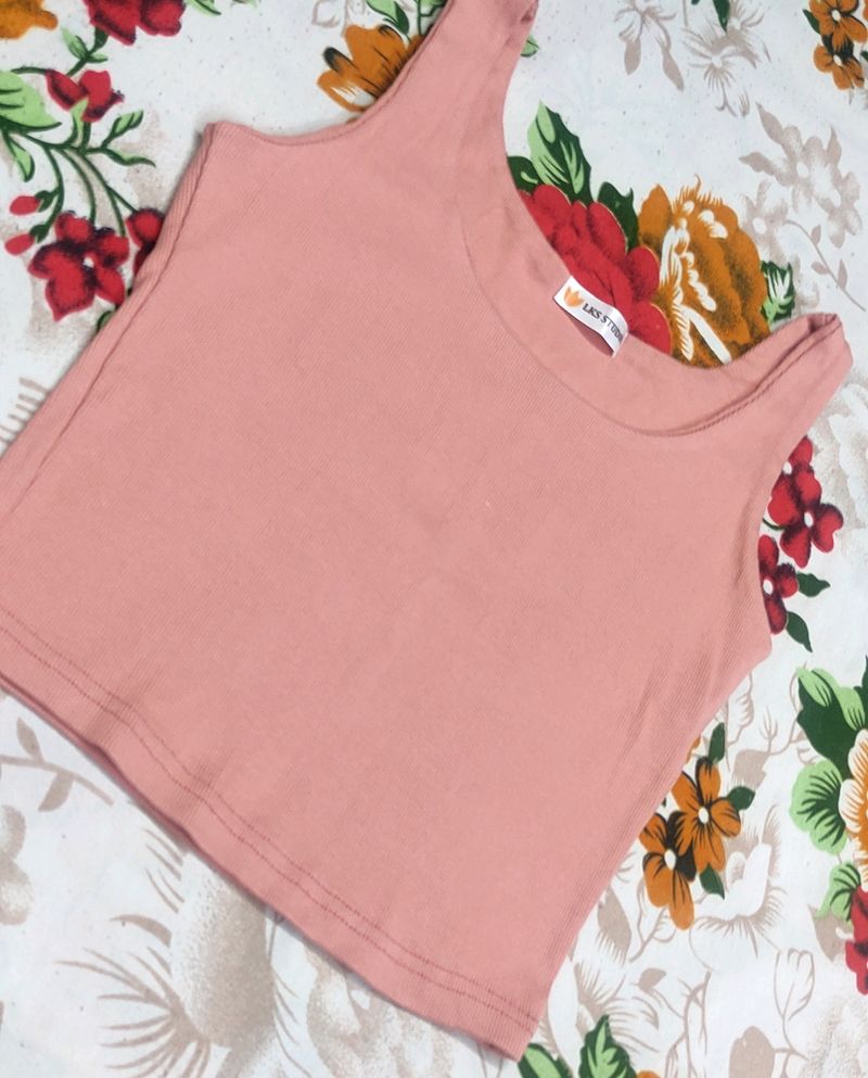 Price Drop 🎀 Beige Crop Tank Top🎀