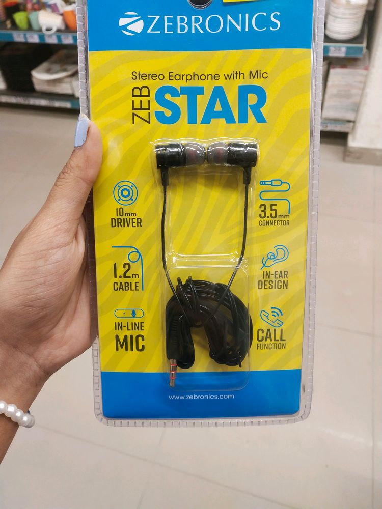 Ear Phone