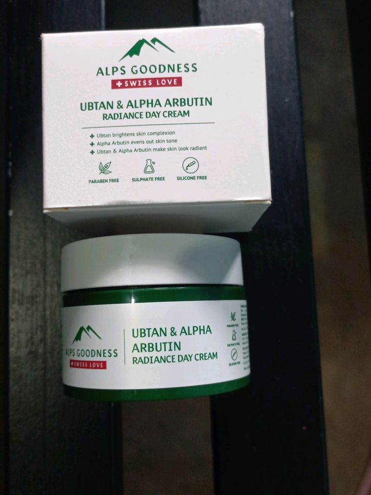 ALPS GOODNESS UBTAN & ALPHA ARBUTIN RADIANCE