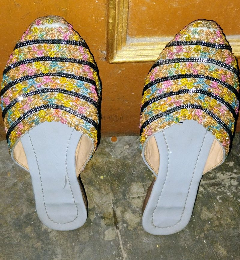 Fancy Slippers For Party Wear