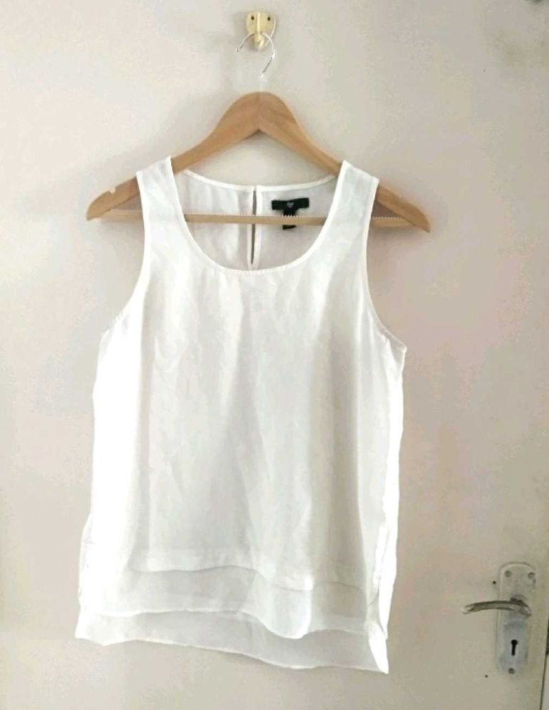 Gap Beautiful Top