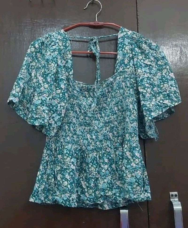 Sea Green Flower Top