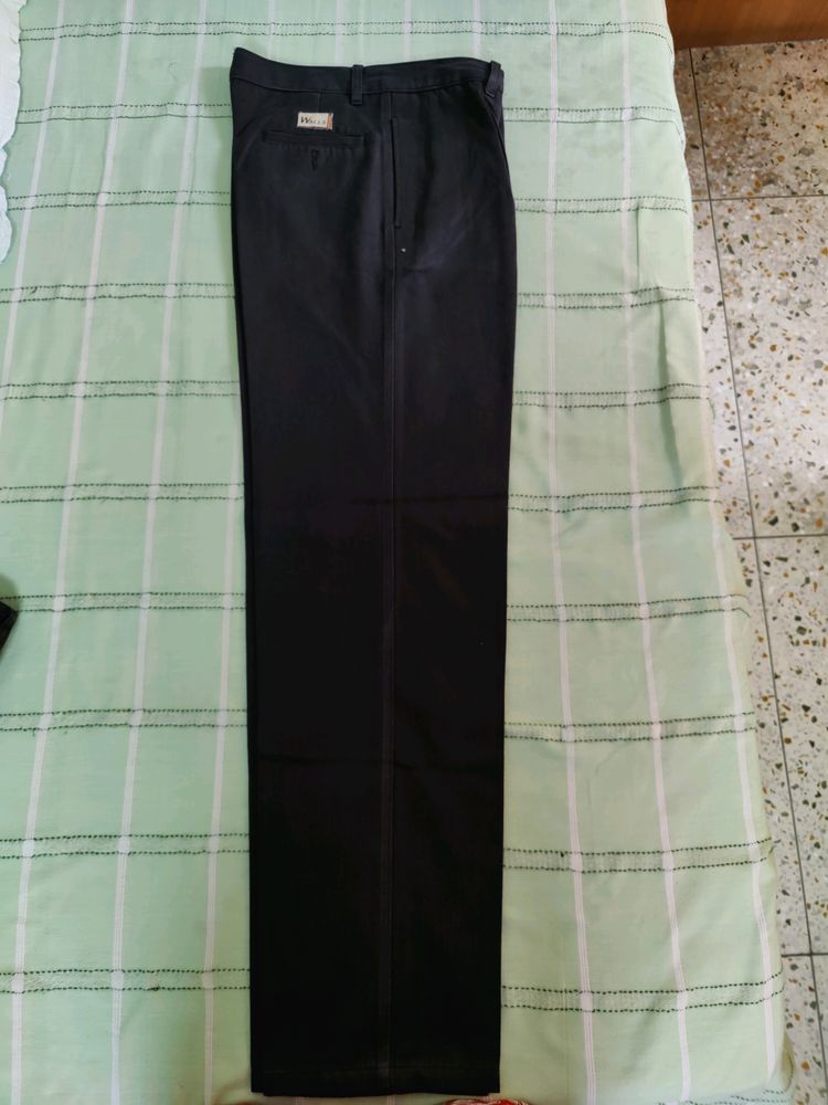 New Men Trouser, Walls Br Of Oman, 30" Waist, 43"