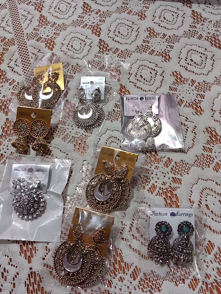 Get All These 7 Earrings @400/