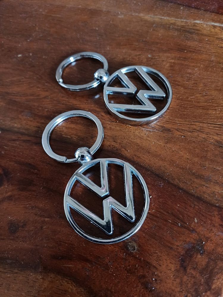 2 Volkswagen Original Keychain