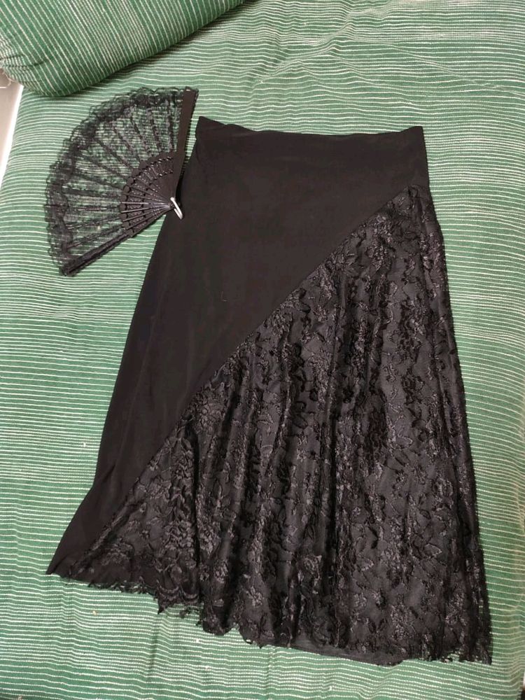 Lace Chic Skirt XL