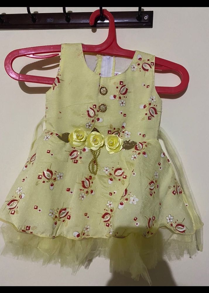 Beautiful  Frocks For Baby Girl