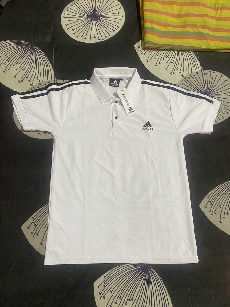 Adidas Tshirt (Its a Copy)