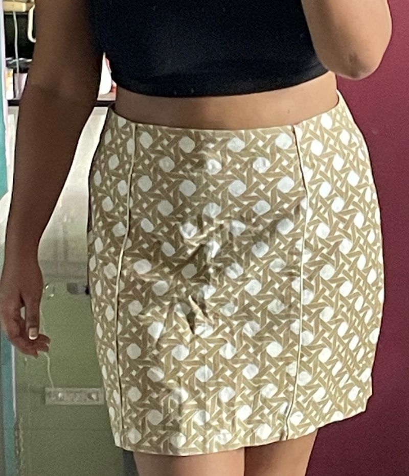 Printed Skirt Off White & Beige With Back Slit