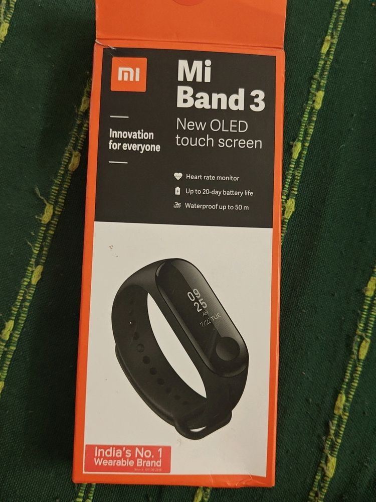 Original Mi Band 3 Device And Charger (No Strap)