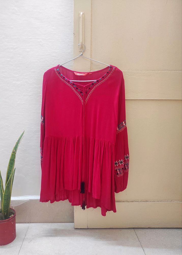 Beautiful Top With Tassels