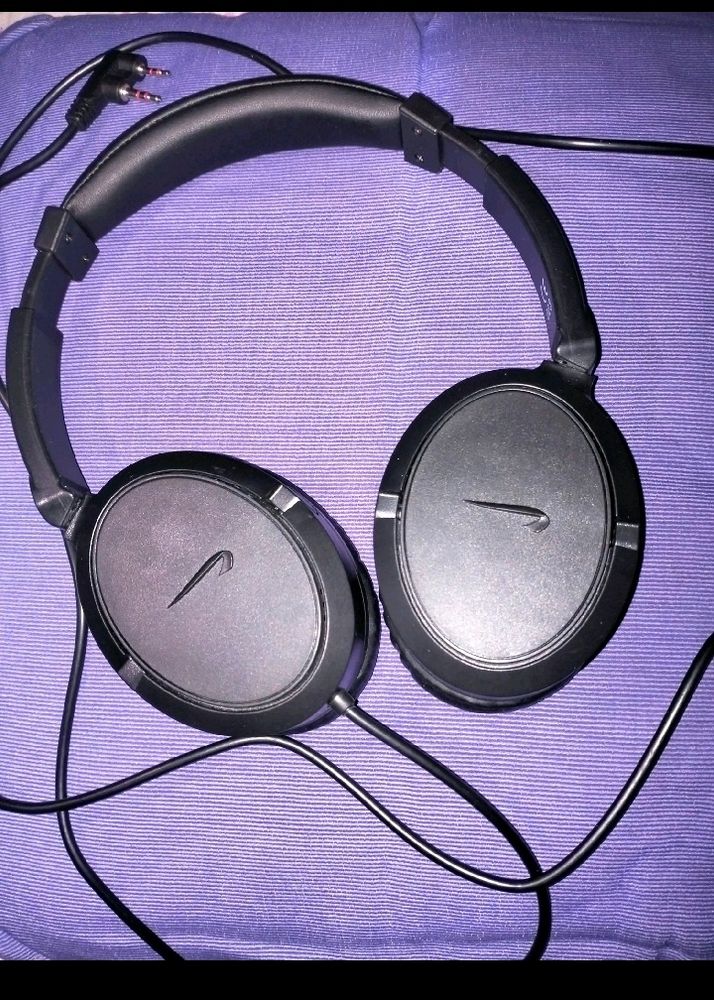 British Airways Headphones