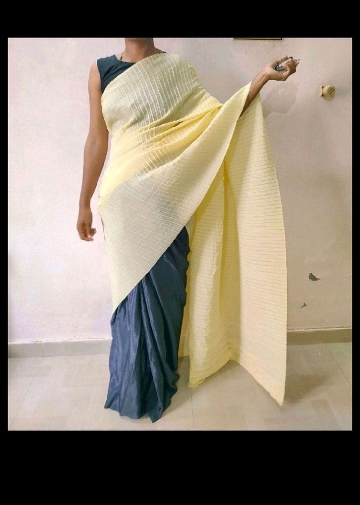 Bollywood Saree 💛