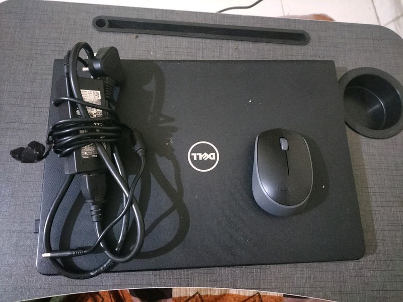 DELL Vostro 14 Laptop