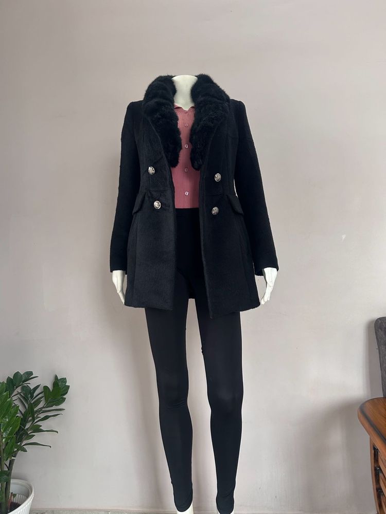 Black Coat With Detachable Fur Collar