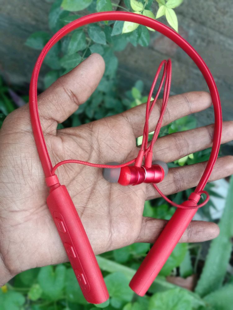 Best Quality Bluetooth Neckband_red