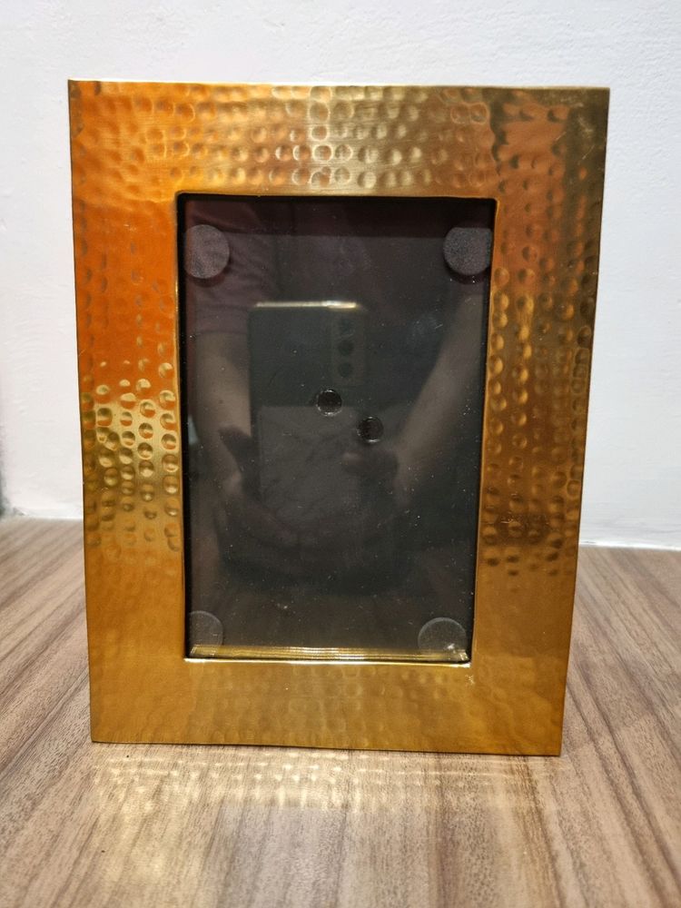 PHOTO FRAME NEW W TAG GOLD GLASS TOP