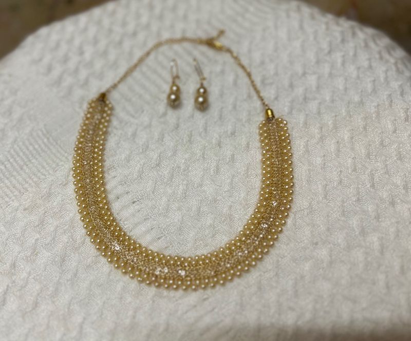 Elegant Neckpieces (Set Of 2)