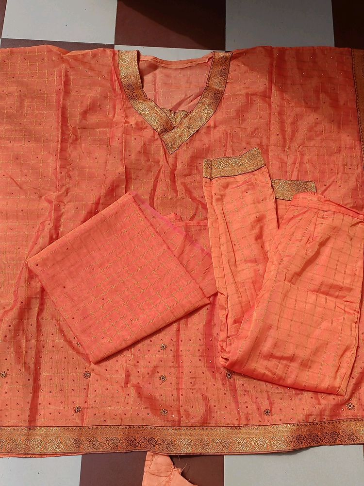 Kaftan With Dupatta, Pant And Inner