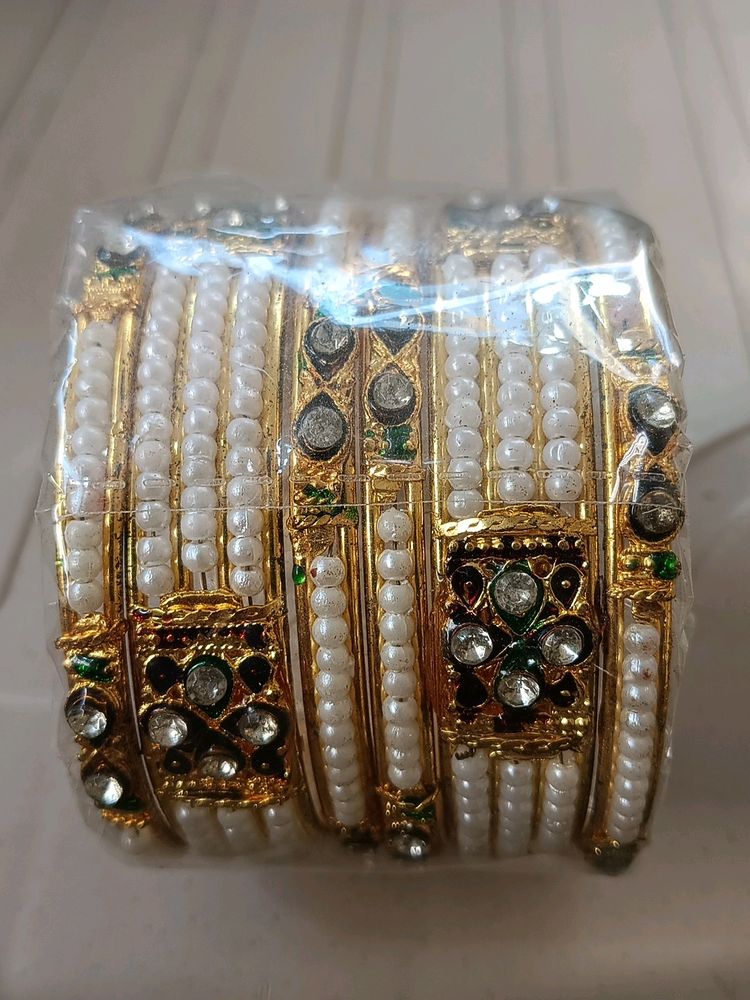 Kundan + Moti Bangles ( Pair Of Both Hand's)