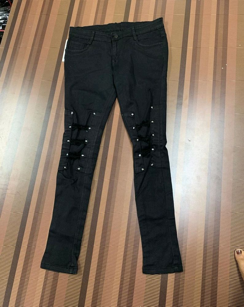 P-28 Size 30 Slim Women Denim Jeans