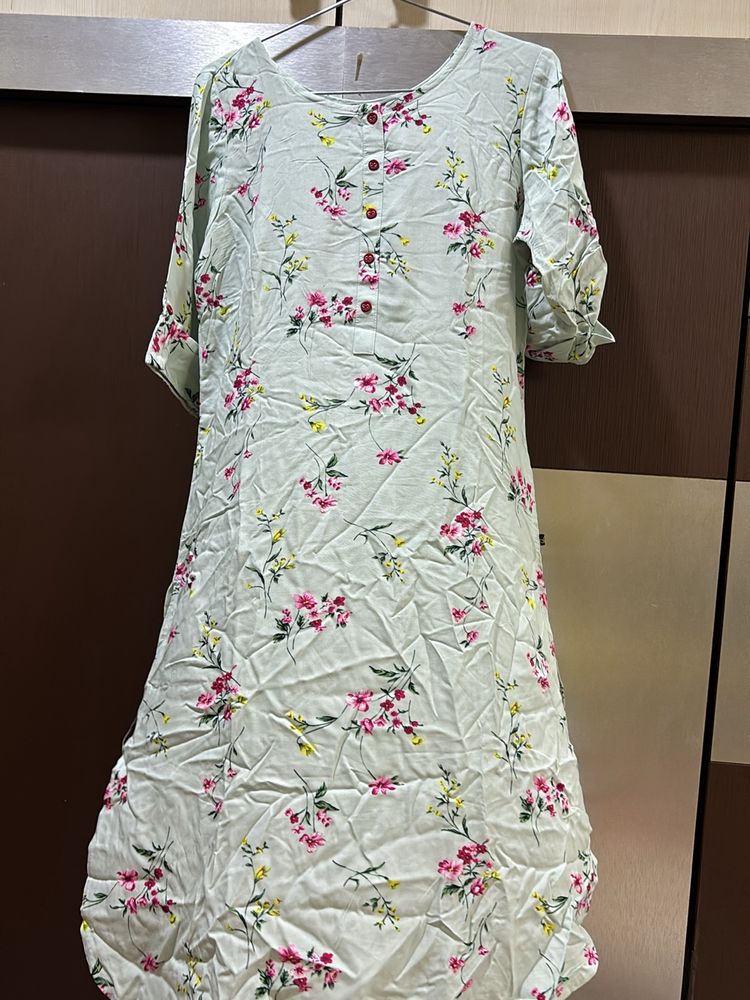 Avaasa New Kurti