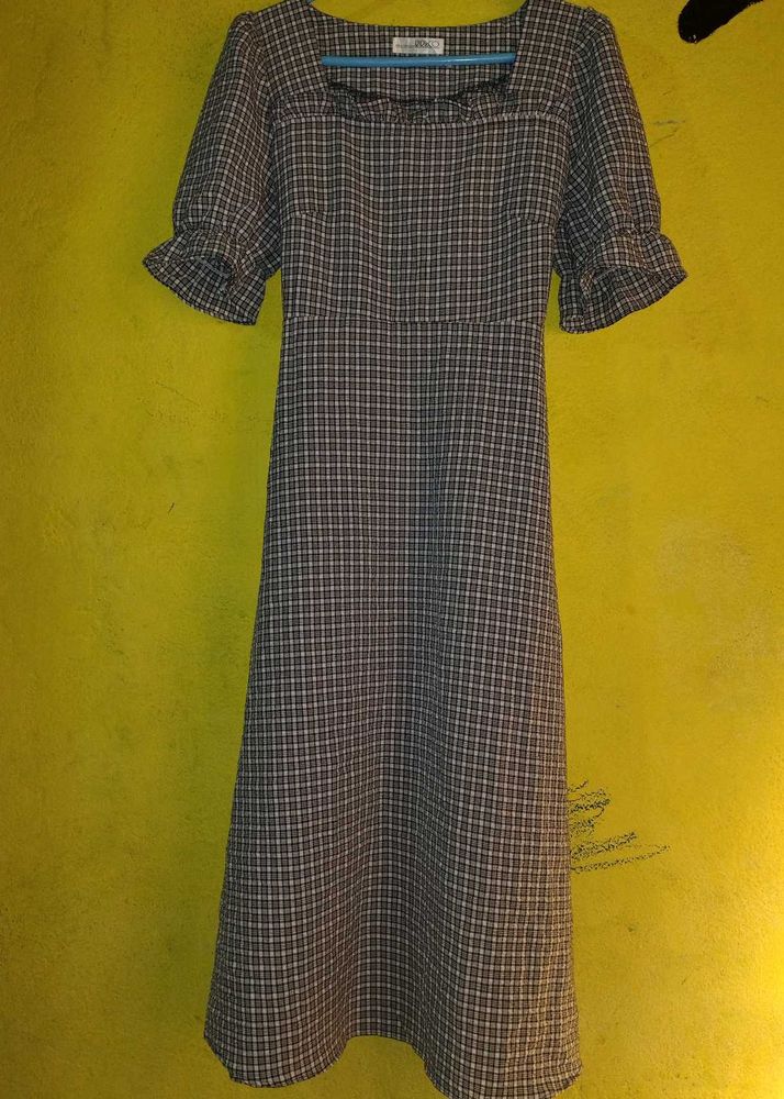 Gingham Style Women Dress.