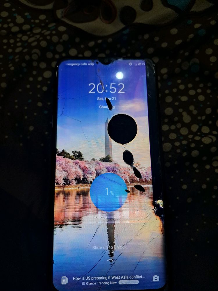 Realme 5 Phone Working ( Need New Screen)