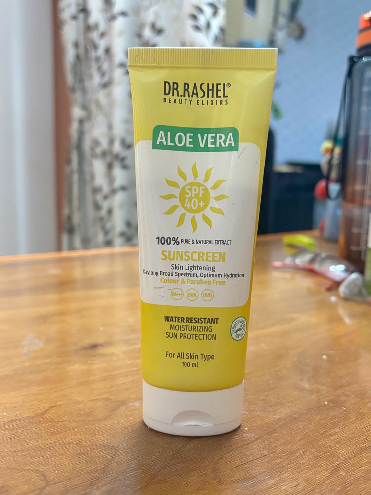 Dr Rashel SPF 40+ Sunscreen