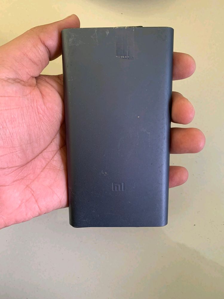 🔥With Box  Mi 10000 PowerBank NEEDS TO BE FIXED