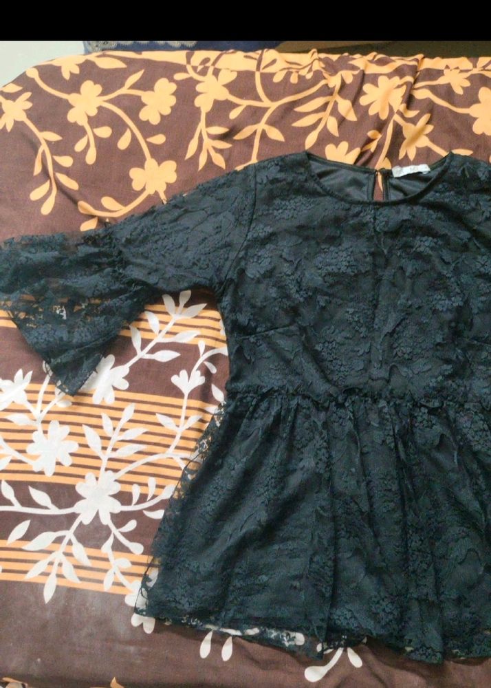 A Black Empire Dress For With Net Sleeves