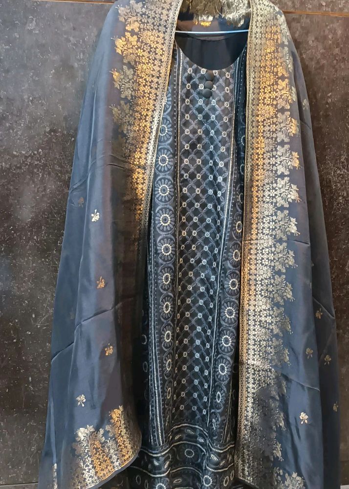 Pakistani Kurta Set