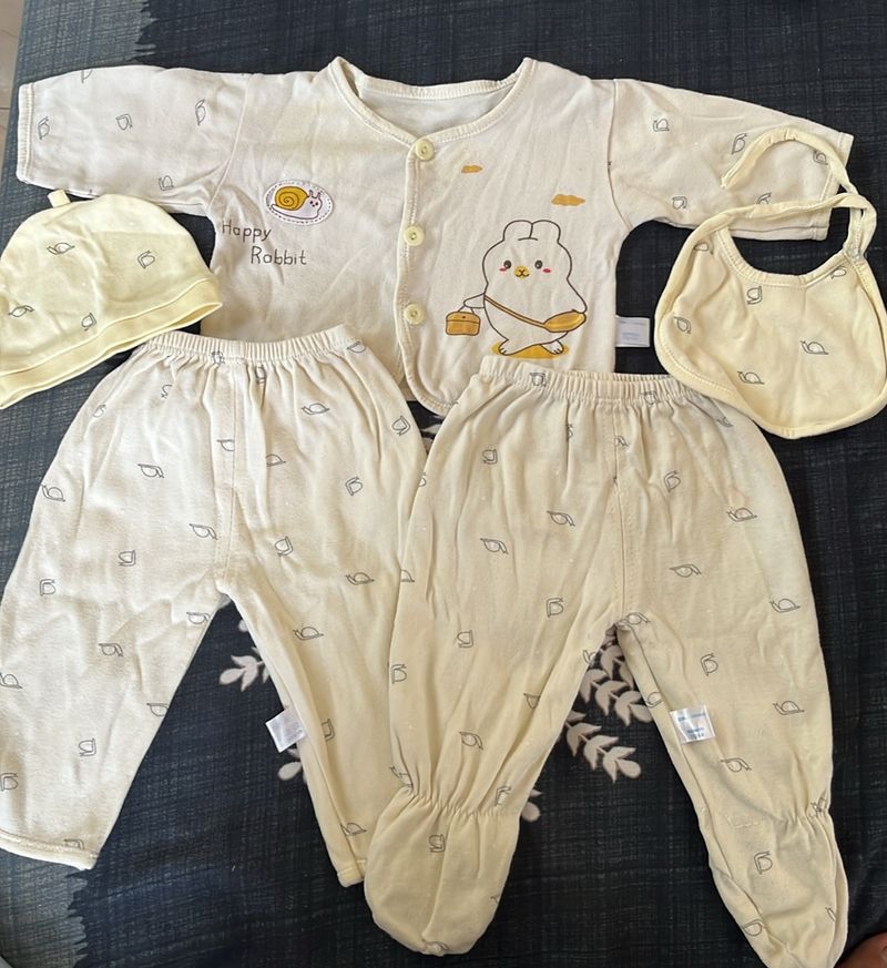 Yellow Clothing Set for newborn To 3months