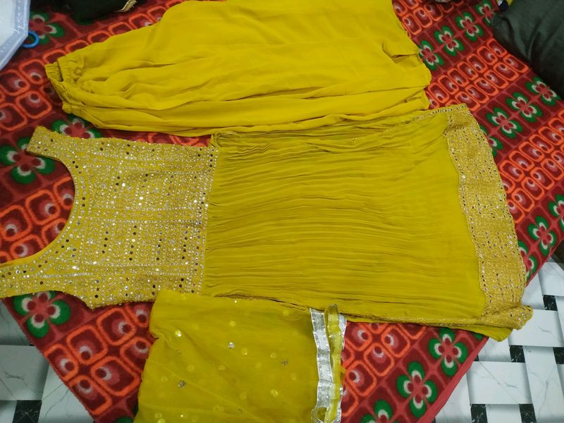 Mirror Work Nyracut Kurti Sharara With Net Duppatt