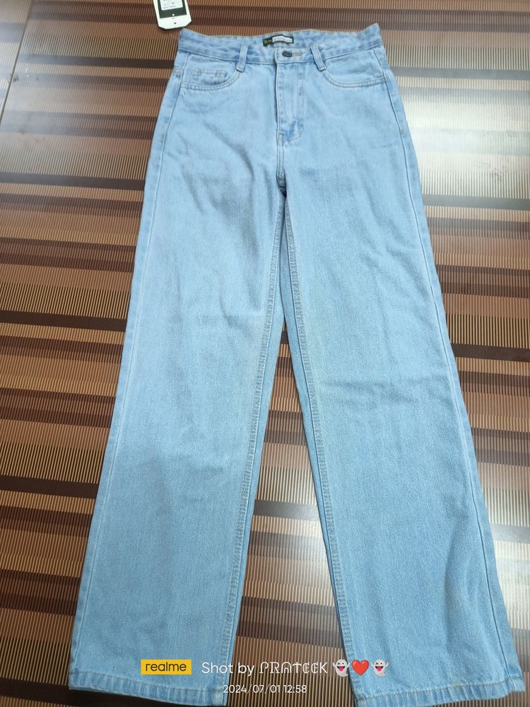 (N-49) 28 Size Straight Denim Jeans