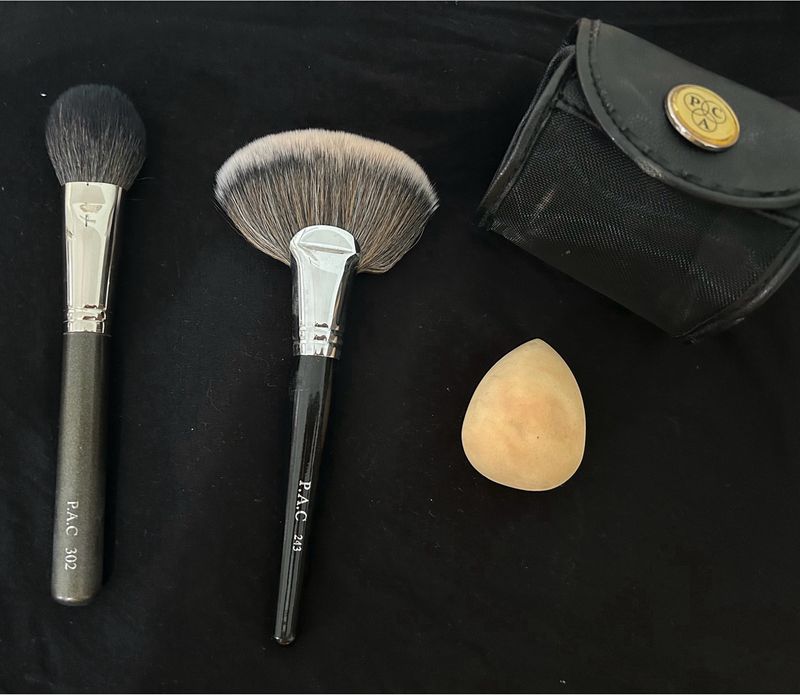 Almost New PAC Makeup Brushes & Beauty Blender