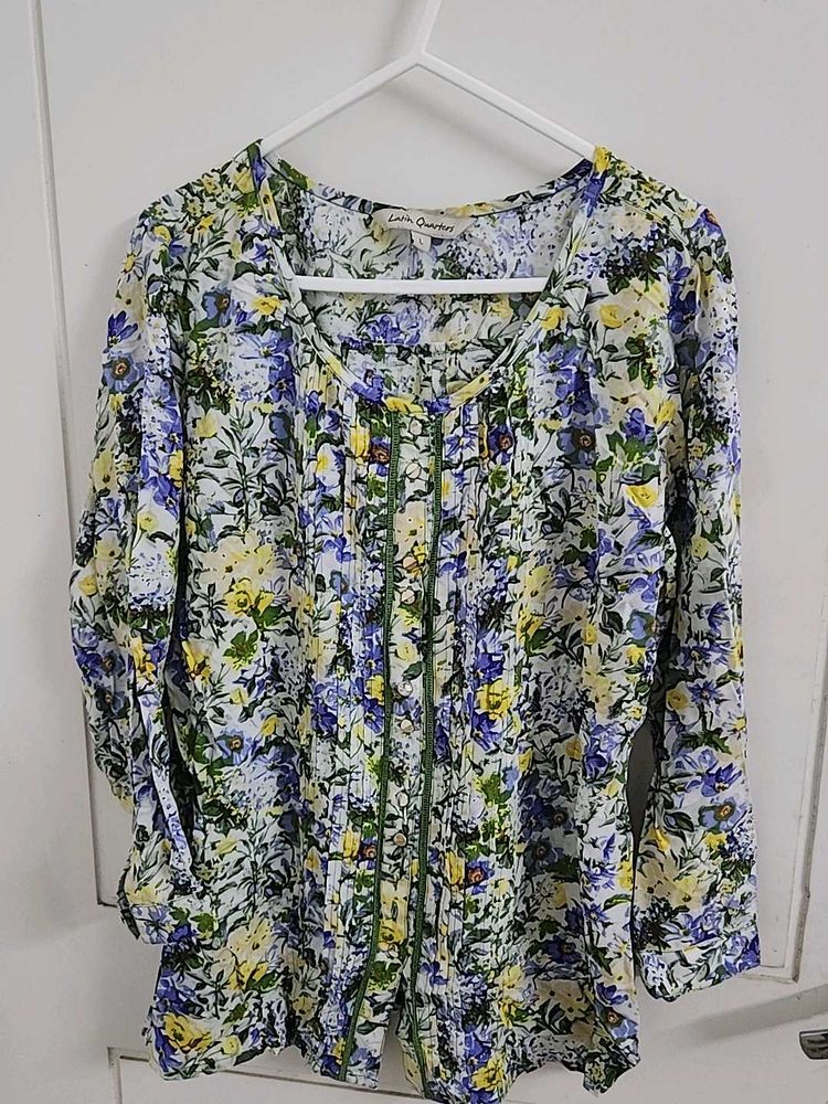 LATIN QUARTERS FLORAL TOP