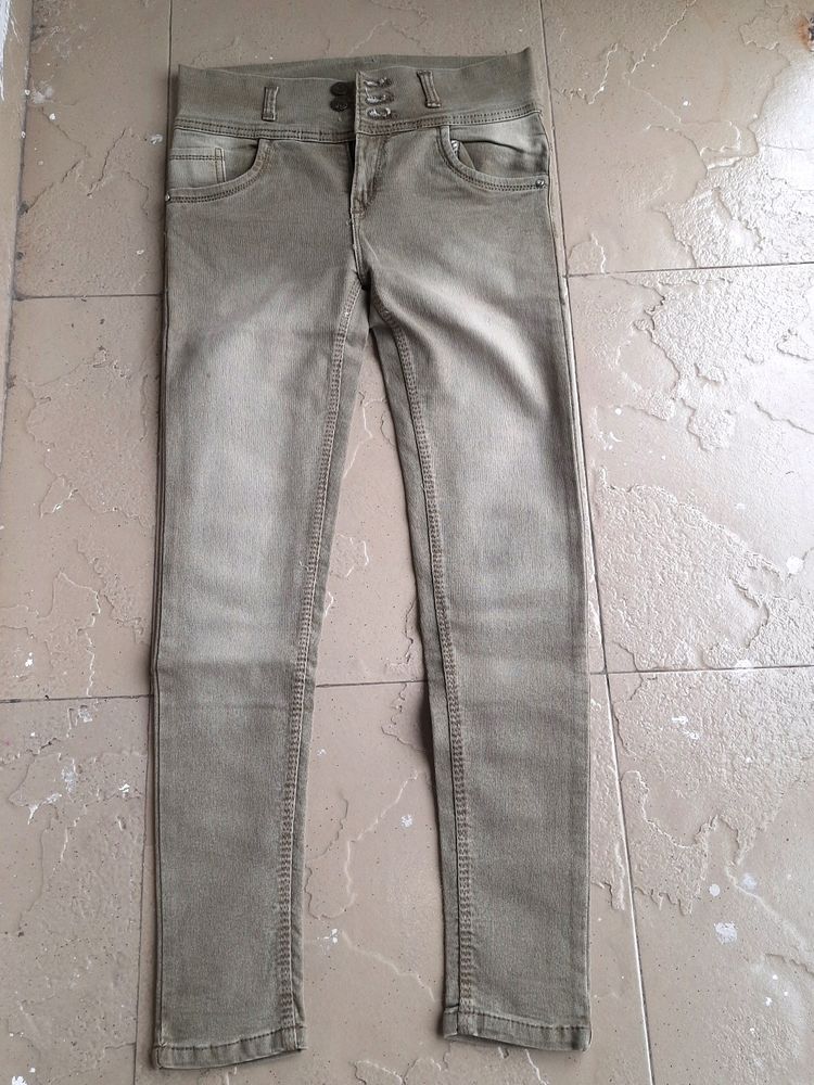 light Olive green skinny jeans new