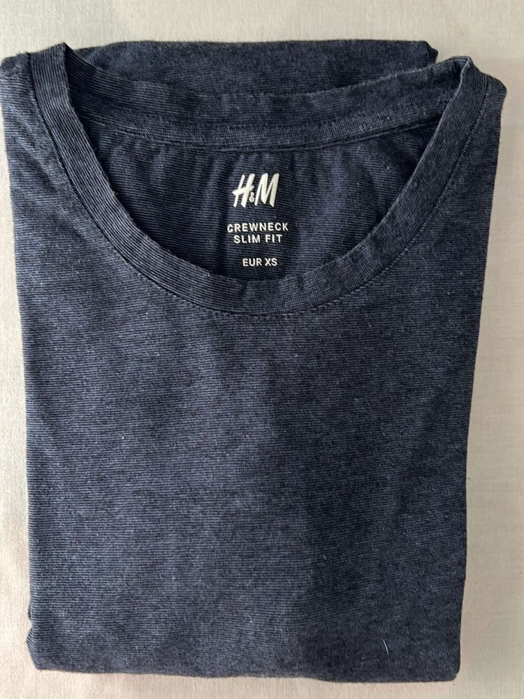 H&M Crew Neck Slim Fit Full Sleeves T Shirt