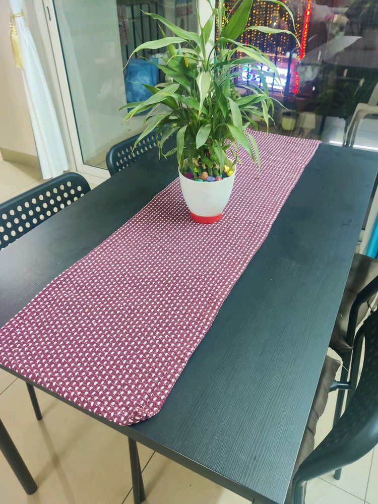 Home Centre Table Runner