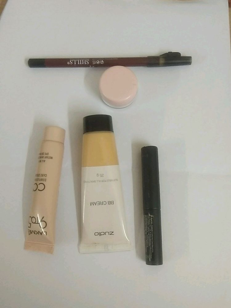 Foundation, Eyeliner FreeSettingPowder &lipliner