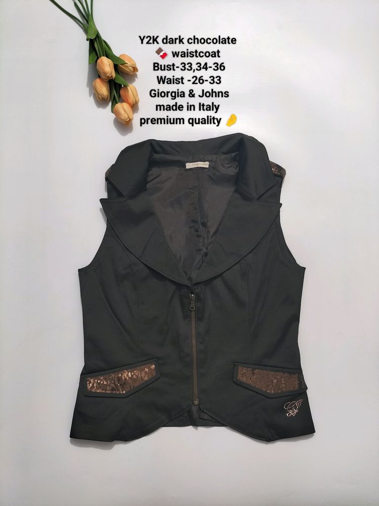 Y2K Waistcoat 🤌🤎