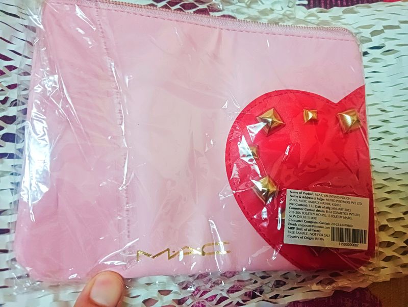 Original M.A.C Valentine's Pouch