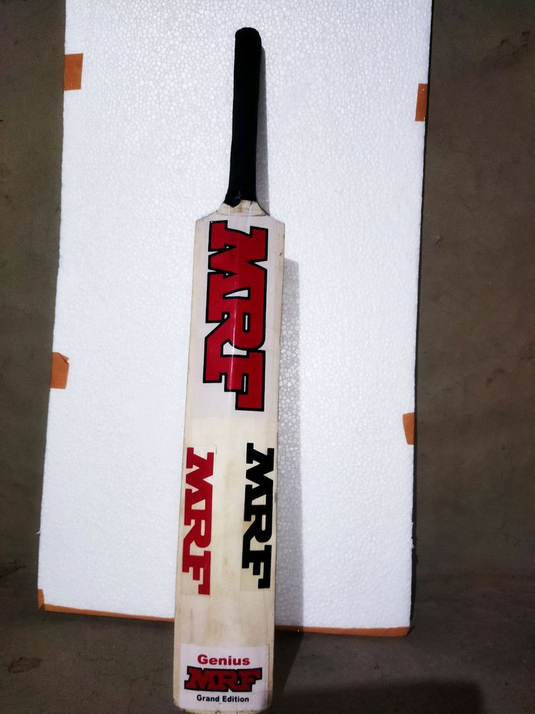 MRF CRICKET BAT