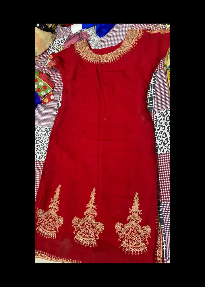 Beautiful Set Kurta With Chudidar And Duppata