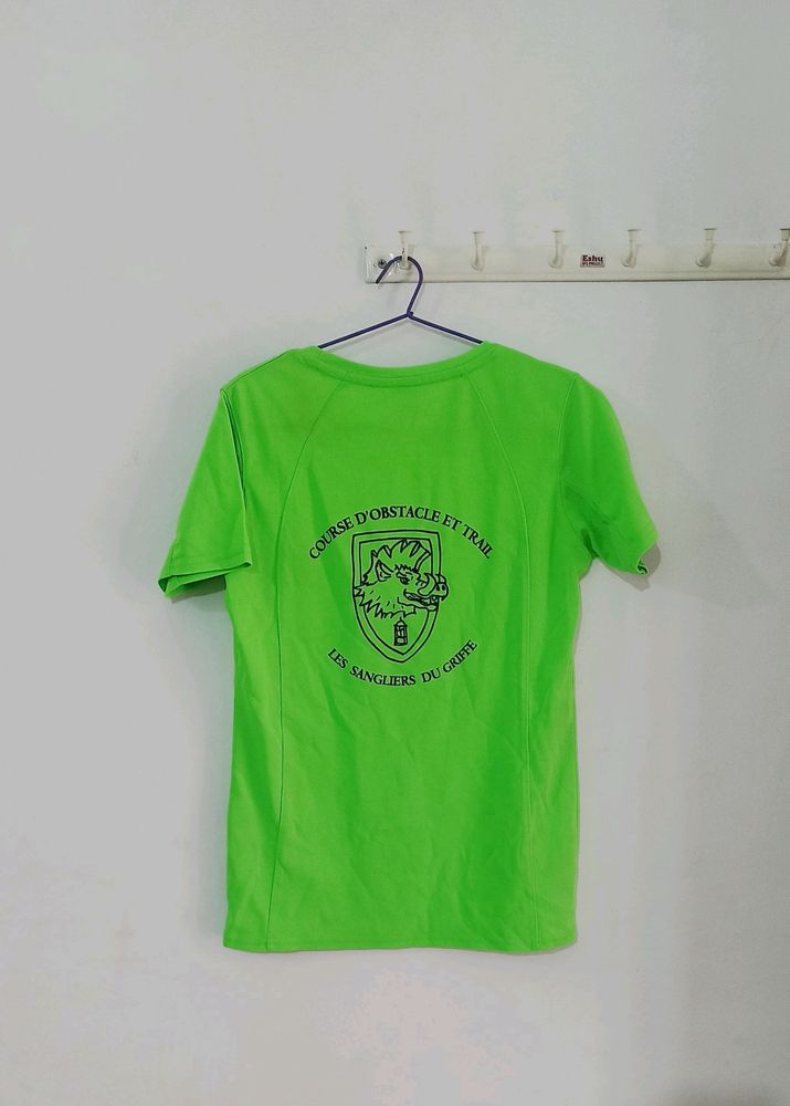 Size M T Shirt